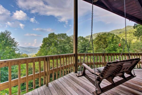 Upscale Cabin with Stunning Blue Ridge Mountain Views Maggie Valley